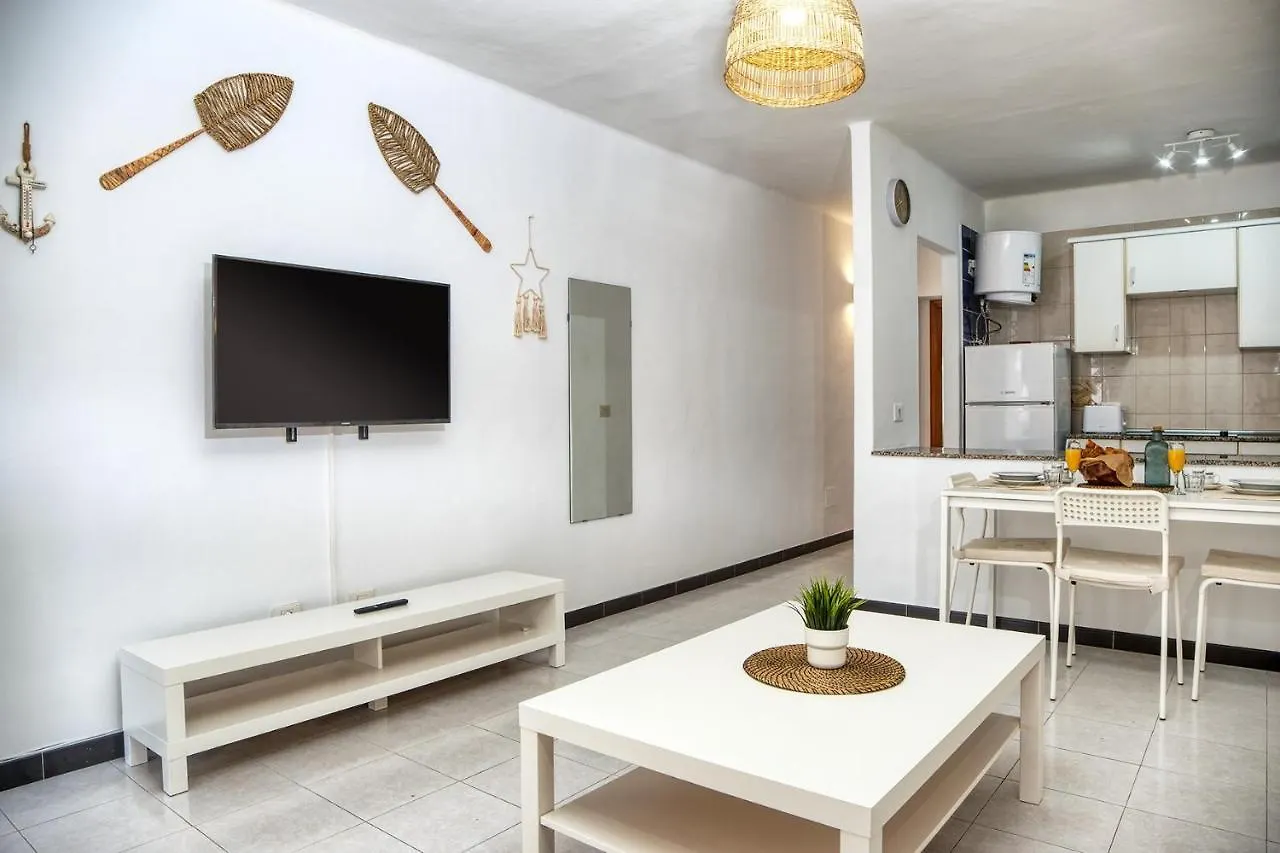 Suite Zefiro A 500M From The Beach, Fast Wifi Puerto del Carmen  Spain